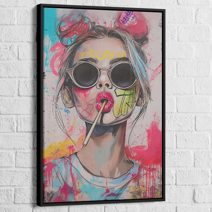 Décoration murale pop art jeune femme colorée