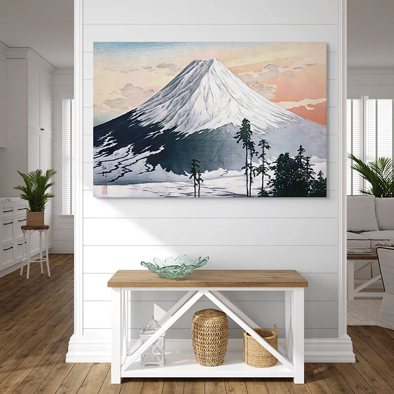 Toile Mont Fuji, pins au premier plan et sommets enneigés