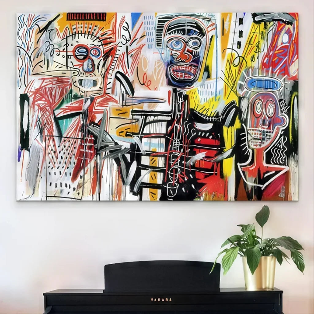 Tableau Basquiat Philistines 1982 exposé sur mur en briques blanches – style urbain et expressif
