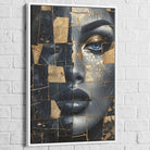 Détail artistique d’un visage féminin avec textures craquelées et dorures

