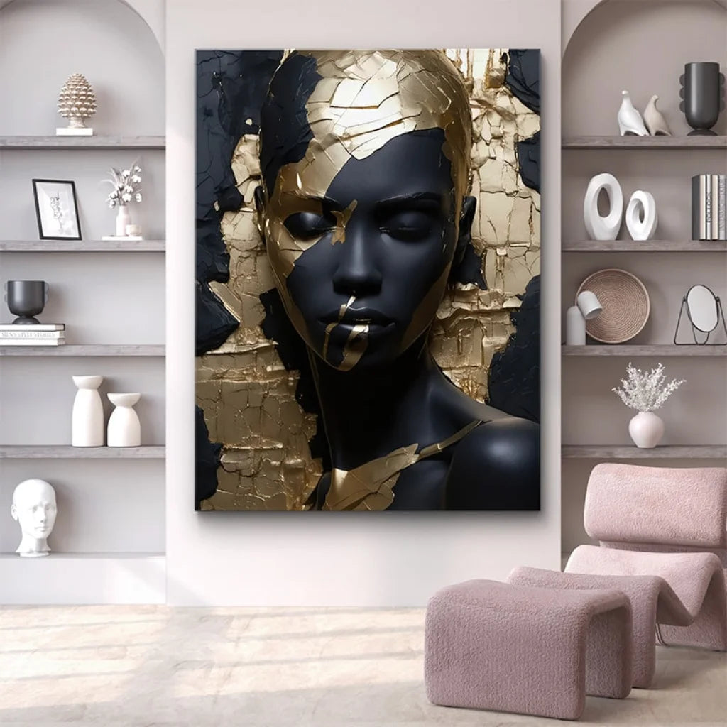 Portrait artistique de femme noir et or sur tableau design contemporain

