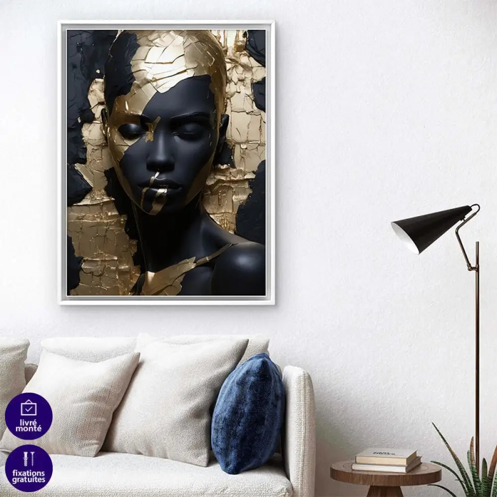 Tableau moderne femme mystérieuse et puissante avec finitions dorées

