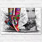 Affiche moderne de baskets Nike dans un décor urbain artistique

