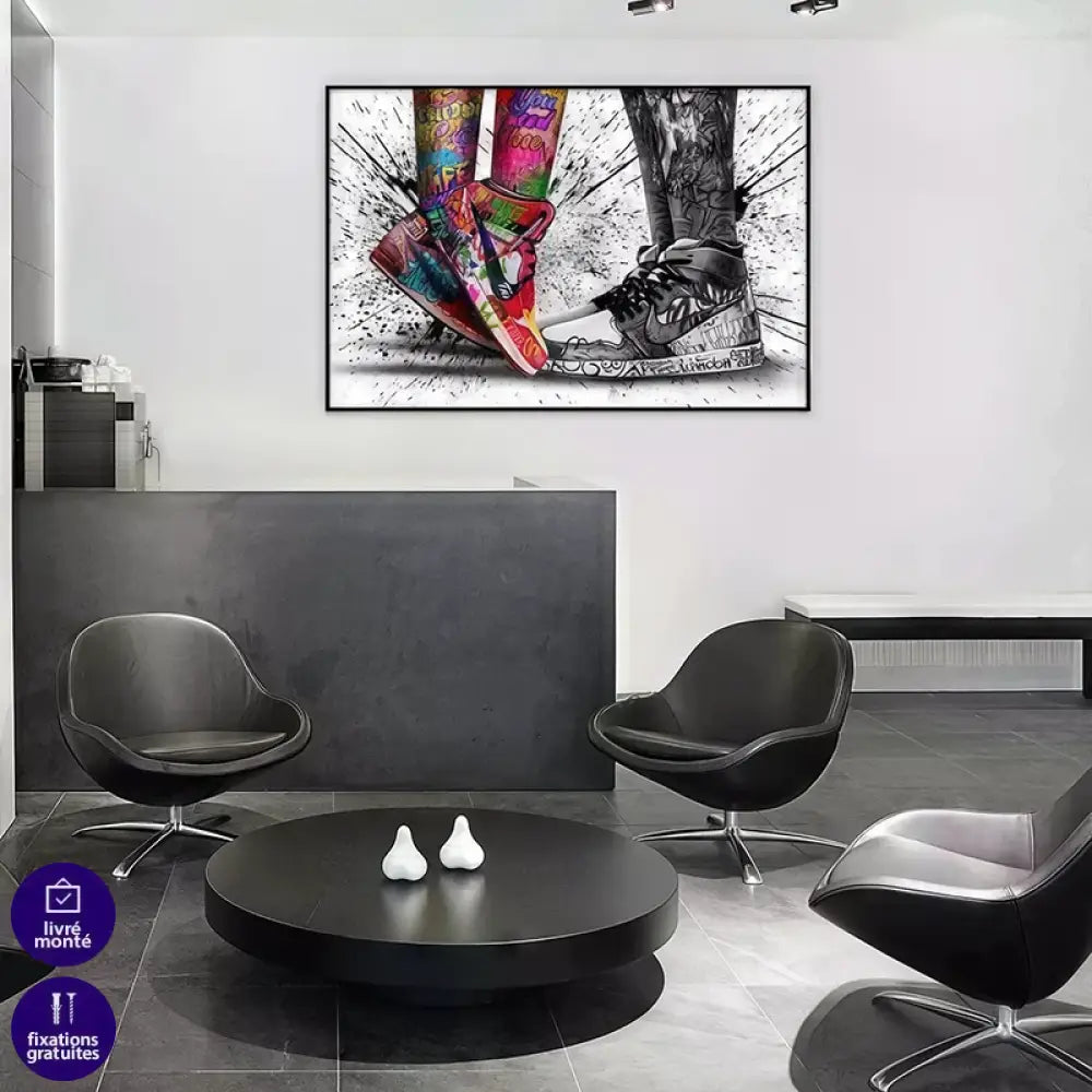 Toile imprimée contemporaine représentant des sneakers en street art

