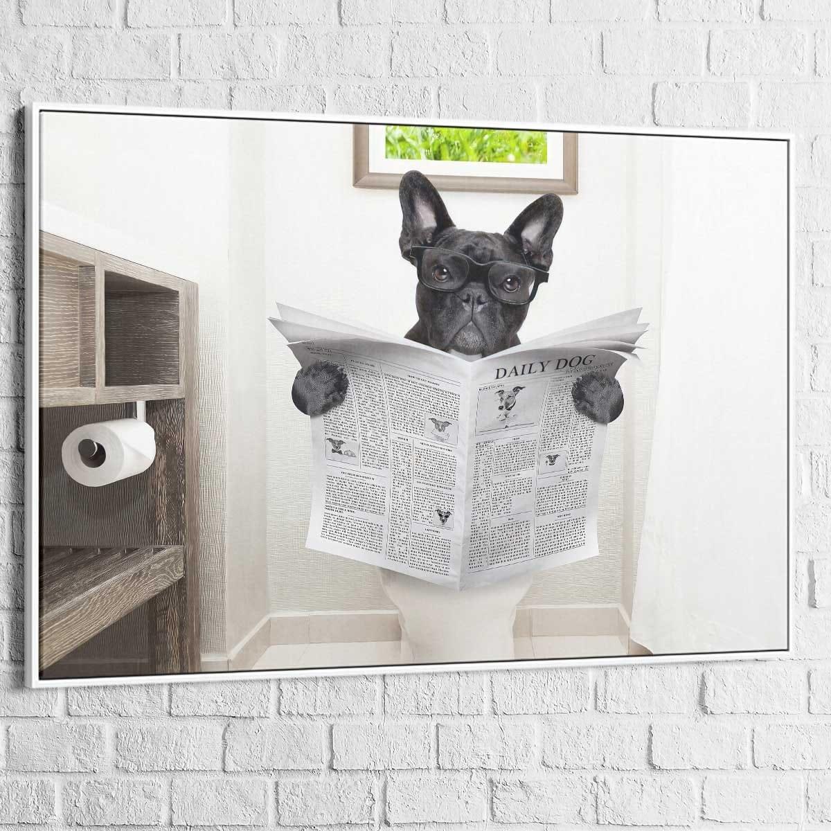 Tableau Chien Bulldog Français au toilette - Montableaudeco C