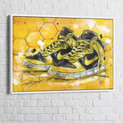 Tableau Street Art Nike Air Gold - Montableaudeco